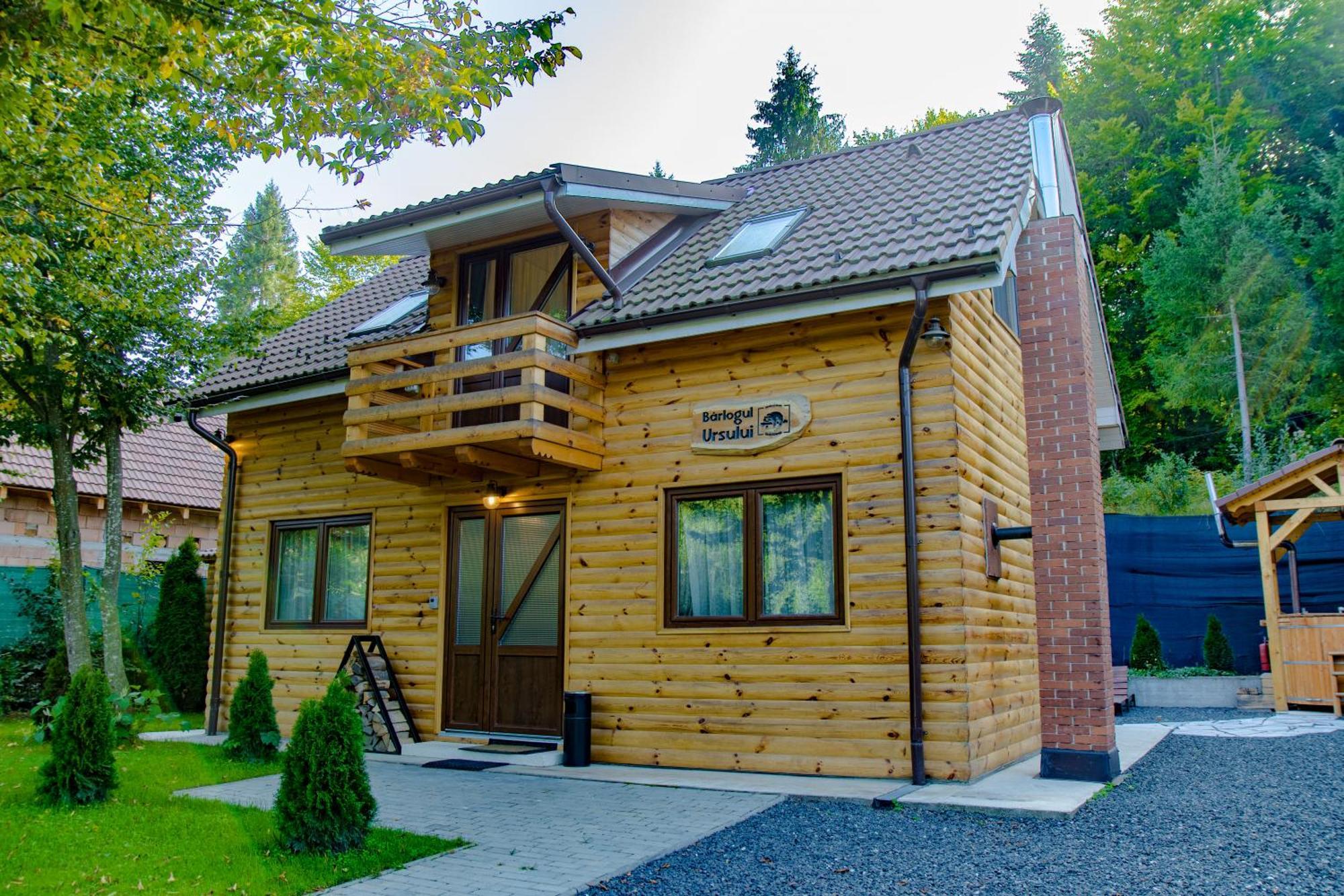 Bear'S Lair Chalet Порумбаку-де-Сус Экстерьер фото